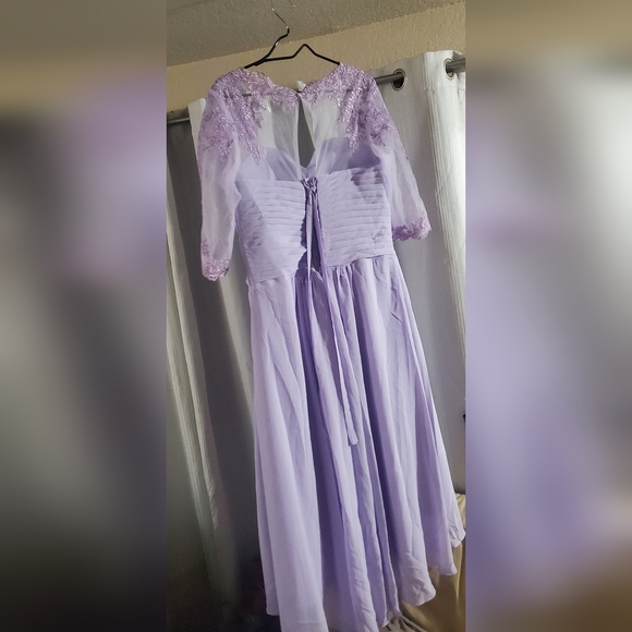 Formal Dress - Picture 3 of 4